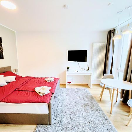 Studio Am Waldschloesschen Mit Kueche Und Netflix Dresden Exterior foto